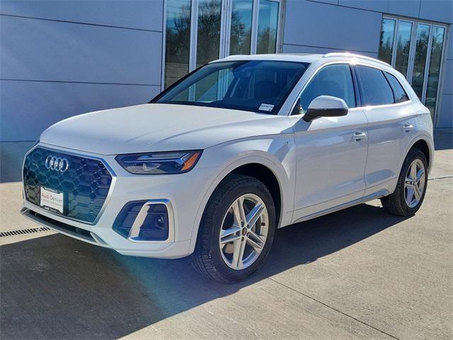 new 2025 Audi Q5 car, priced at $63,159