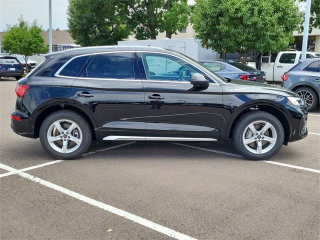 new 2024 Audi Q5 car