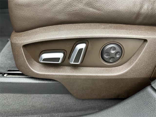 used 2014 Audi Q7 car, priced at $16,749