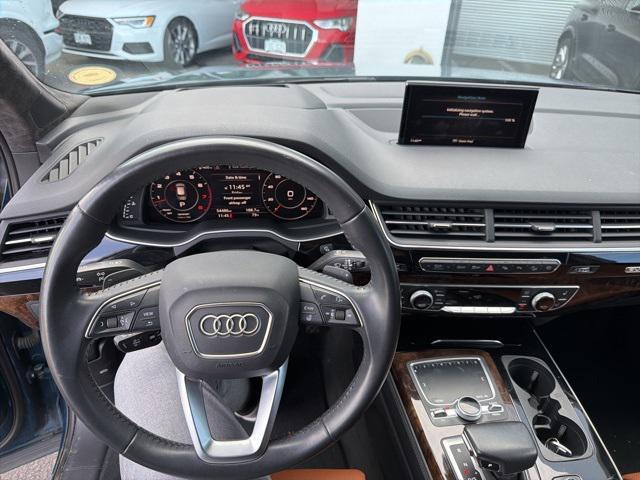 used 2019 Audi Q7 car, priced at $29,500