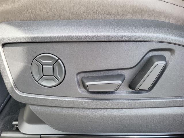 new 2025 Audi Q5 car, priced at $56,324