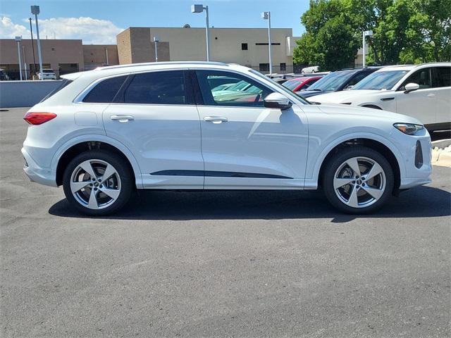 new 2025 Audi Q5 car, priced at $62,189