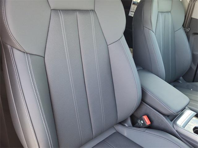 new 2025 Audi Q5 car, priced at $62,189