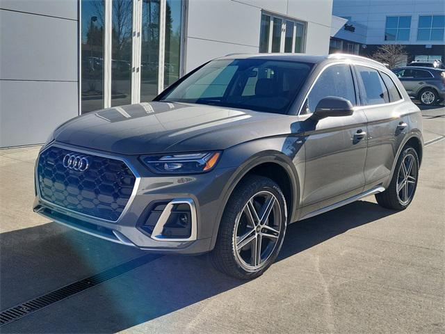 new 2025 Audi Q5 car, priced at $68,284