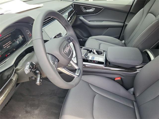new 2025 Audi Q7 car, priced at $78,249