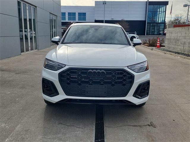 new 2025 Audi Q5 car, priced at $69,349