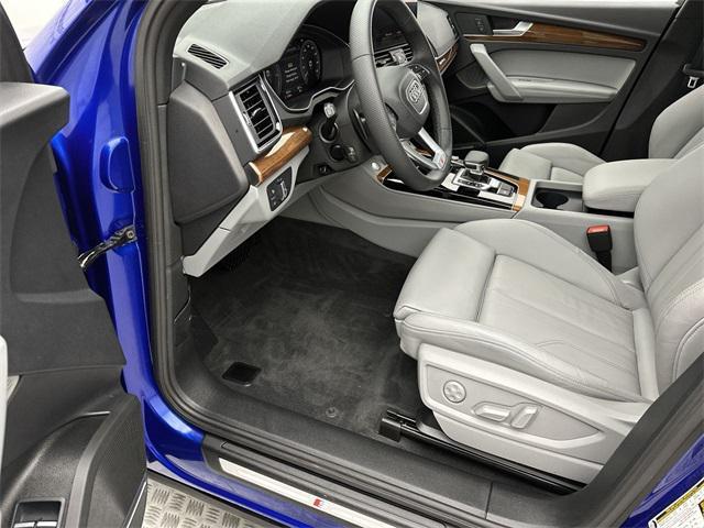 used 2024 Audi Q5 e car, priced at $51,399