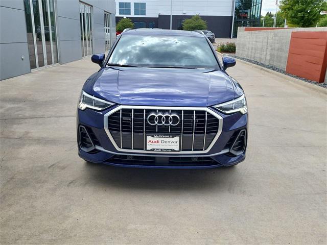 new 2024 Audi Q3 car