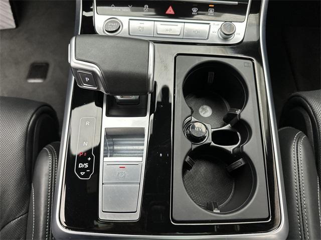 used 2025 Audi Q7 car, priced at $68,279