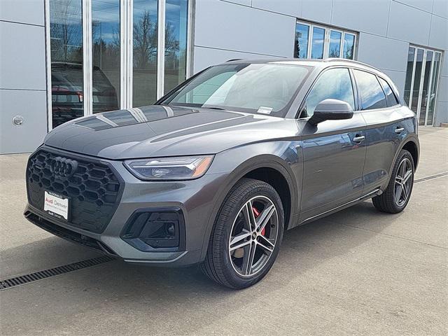 new 2025 Audi Q5 car, priced at $70,184