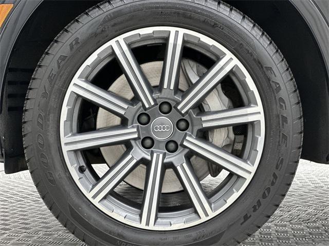 used 2017 Audi Q7 car, priced at $19,500