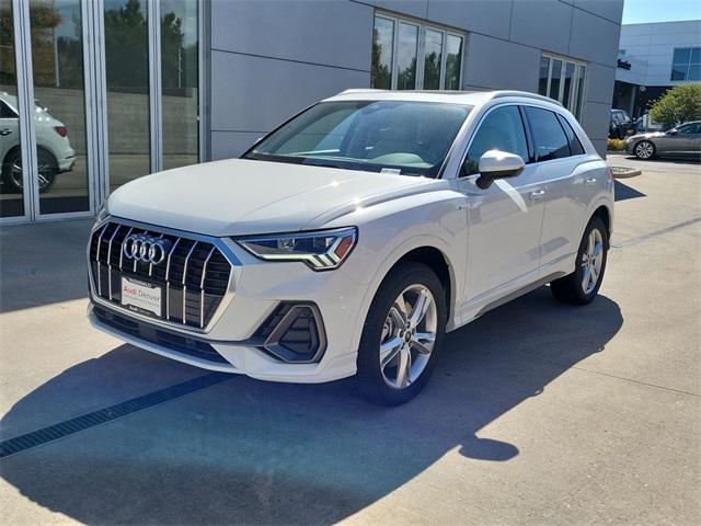 new 2024 Audi Q3 car