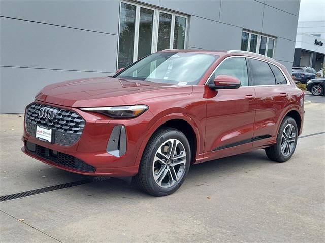 new 2025 Audi Q5 car, priced at $60,949