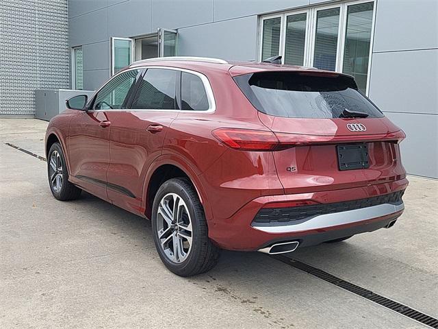 new 2025 Audi Q5 car, priced at $60,949