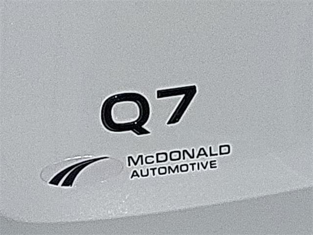 new 2025 Audi Q7 car, priced at $96,029