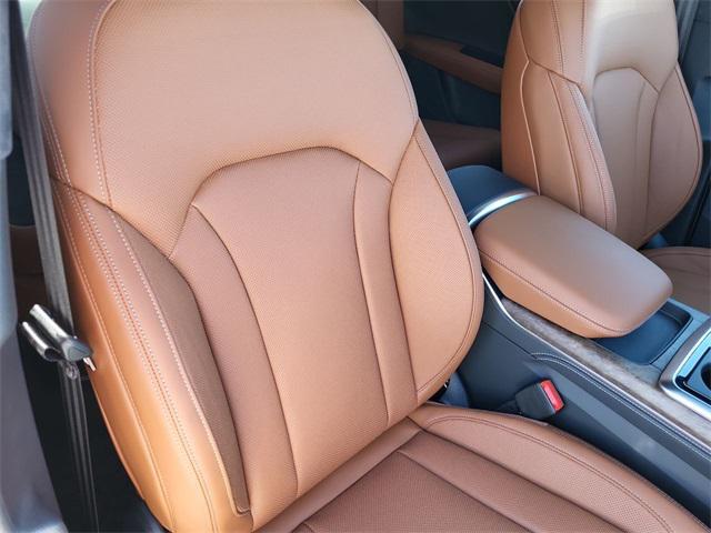 new 2025 Audi Q7 car, priced at $96,029