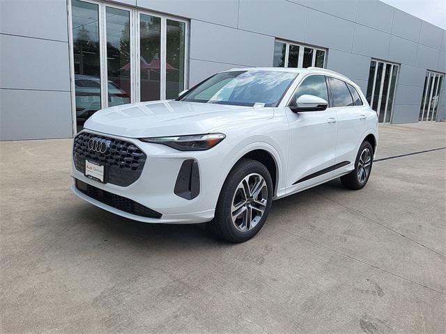 new 2025 Audi Q5 car, priced at $60,439