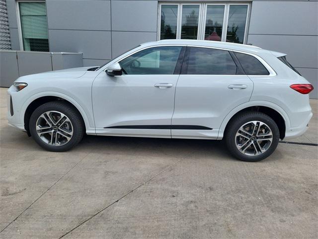 new 2025 Audi Q5 car, priced at $60,439