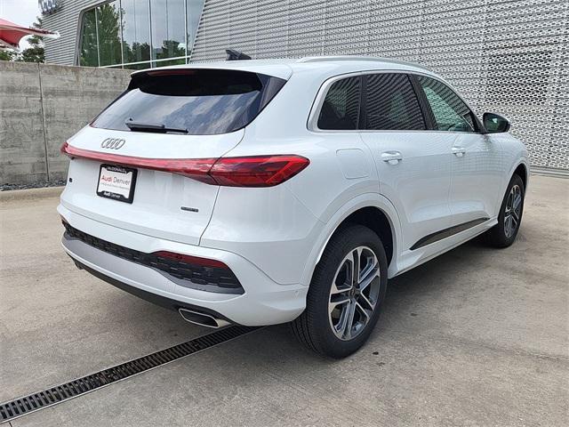new 2025 Audi Q5 car, priced at $60,439