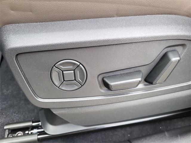 new 2025 Audi Q5 car, priced at $61,774