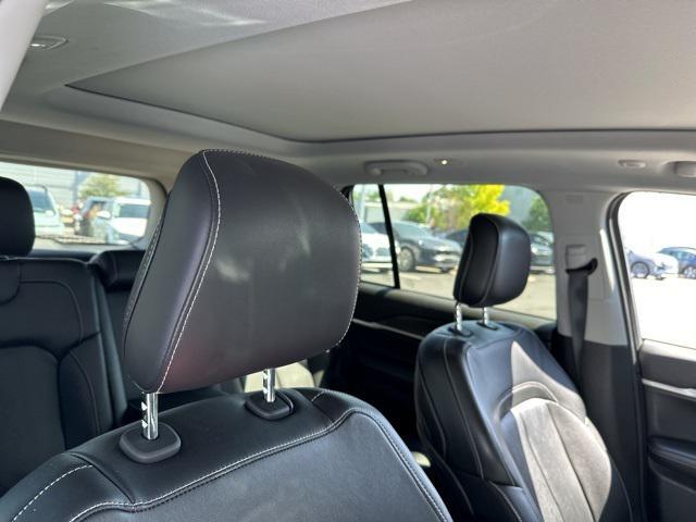 used 2022 Jeep Grand Cherokee car, priced at $32,797