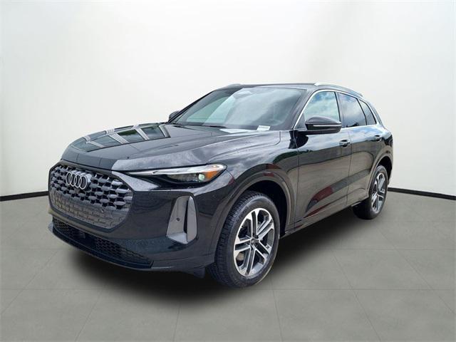 new 2025 Audi Q5 car, priced at $58,899