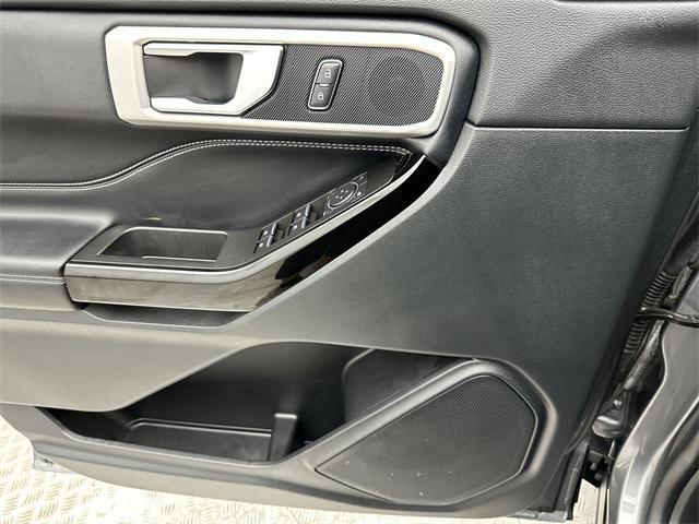 used 2022 Ford Explorer car, priced at $39,428