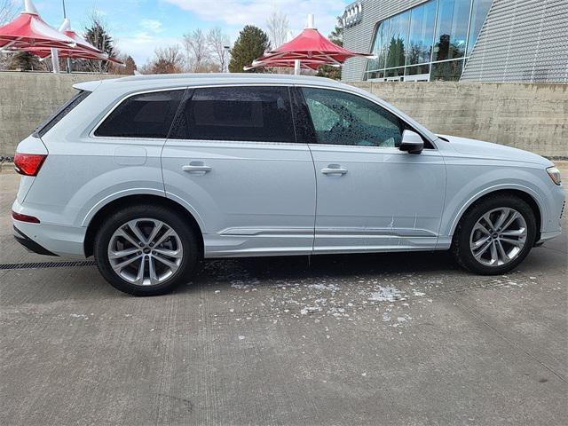 new 2025 Audi Q7 car, priced at $83,109