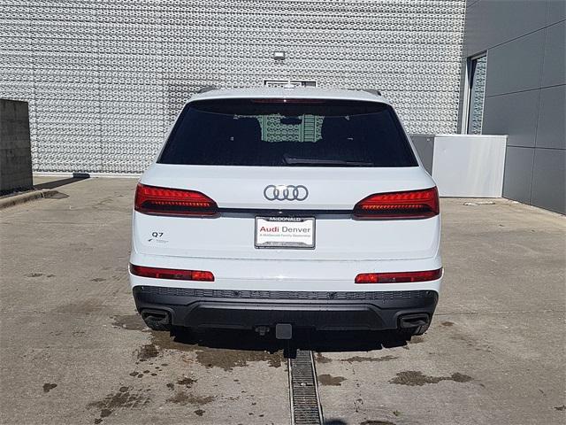 new 2025 Audi Q7 car, priced at $78,404