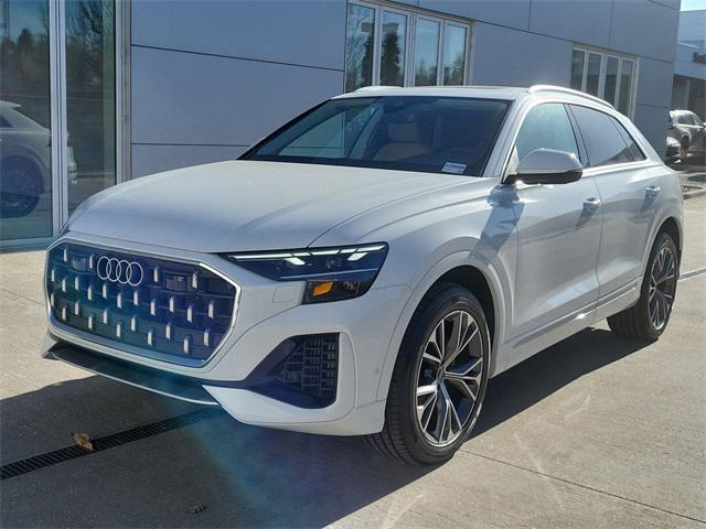 new 2025 Audi Q8 car, priced at $81,914