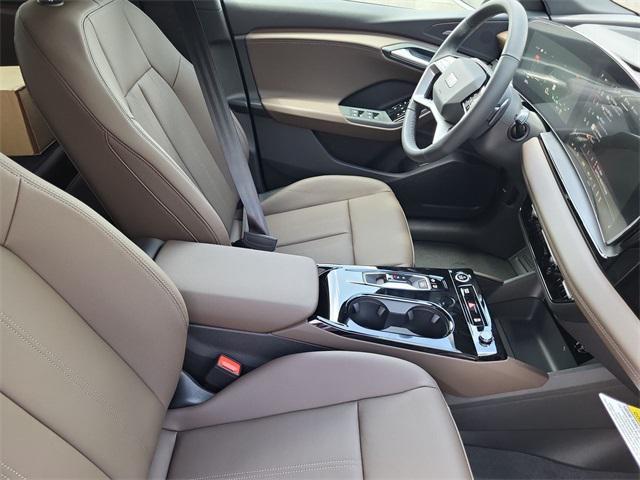 new 2025 Audi Q6 e-tron car, priced at $77,759