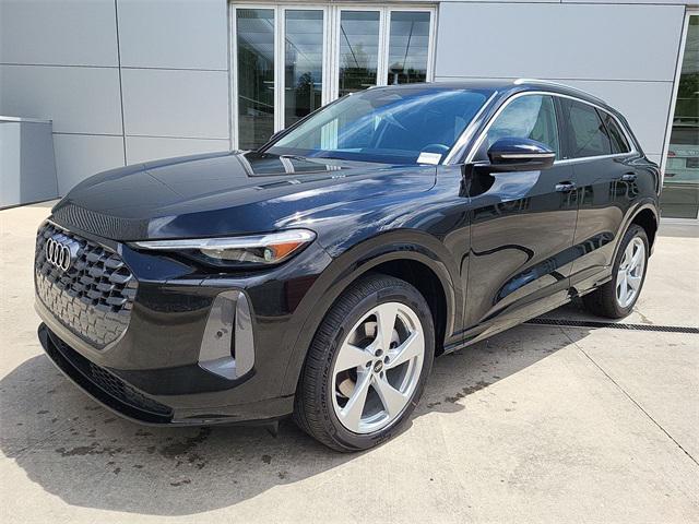 new 2025 Audi Q5 car, priced at $61,774