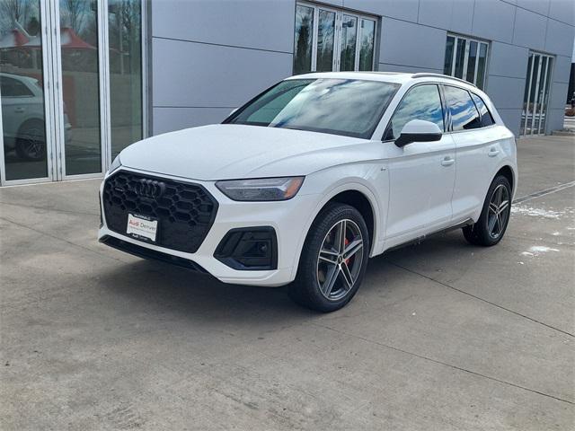 new 2025 Audi Q5 car, priced at $68,639