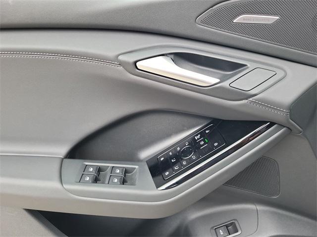 new 2025 Audi Q6 e-tron car, priced at $77,059
