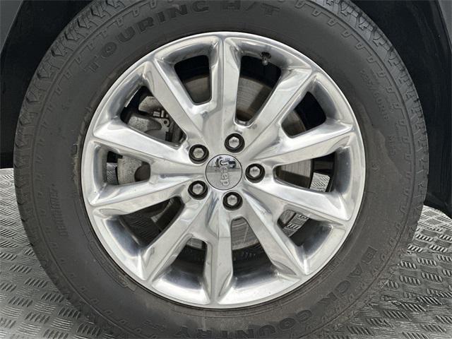 used 2015 Jeep Cherokee car, priced at $12,709