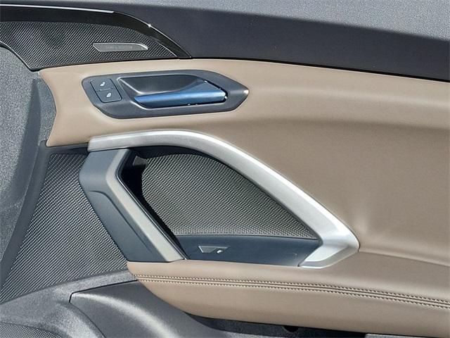 new 2025 Audi Q5 car, priced at $61,089