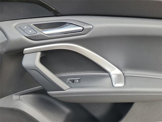 new 2025 Audi Q5 car, priced at $58,989