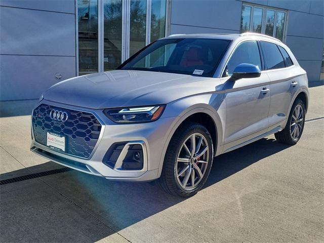 new 2025 Audi SQ5 car, priced at $69,529