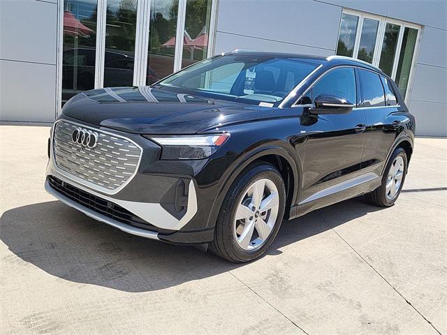 new 2025 Audi Q4 e-tron car