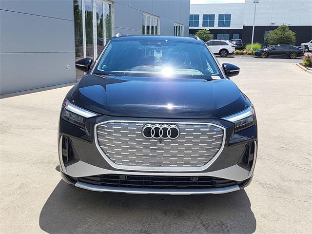 new 2025 Audi Q4 e-tron car