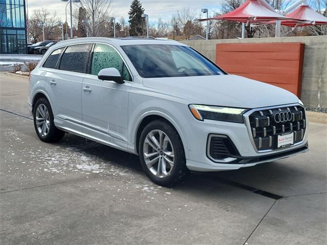 new 2025 Audi Q7 car, priced at $83,109