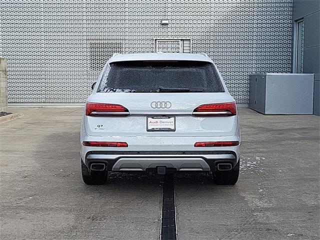 new 2025 Audi Q7 car, priced at $83,109