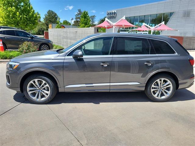 new 2025 Audi Q7 car, priced at $66,449