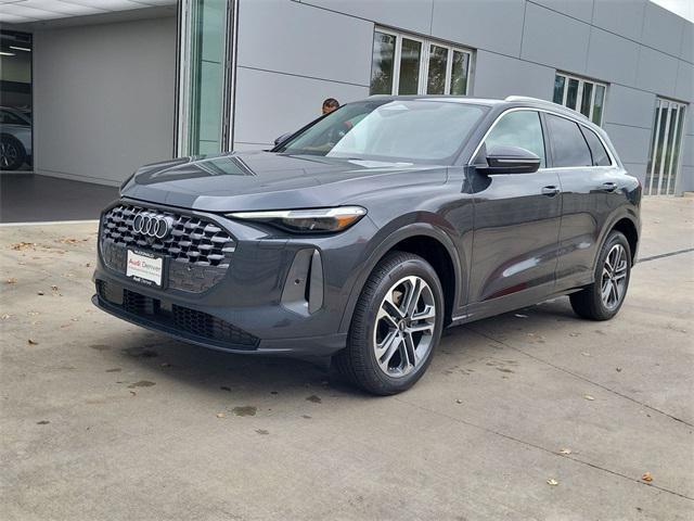 new 2025 Audi Q5 car, priced at $61,899