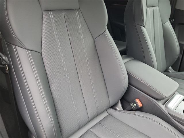 new 2025 Audi Q5 car, priced at $61,899