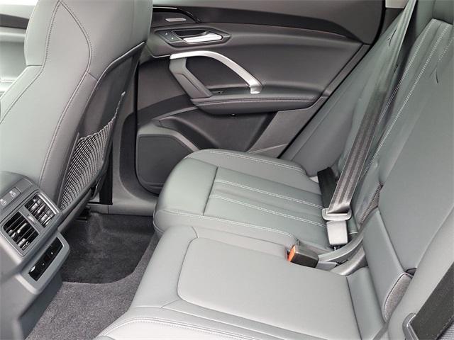 new 2025 Audi Q5 car, priced at $61,899