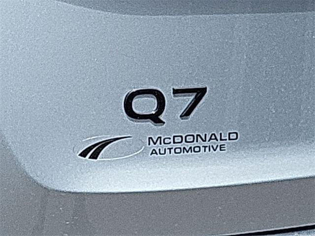 new 2025 Audi Q7 car, priced at $77,514