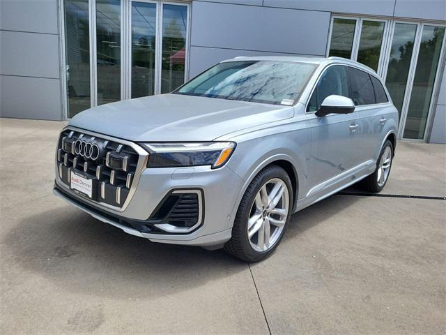 new 2025 Audi Q7 car, priced at $77,514