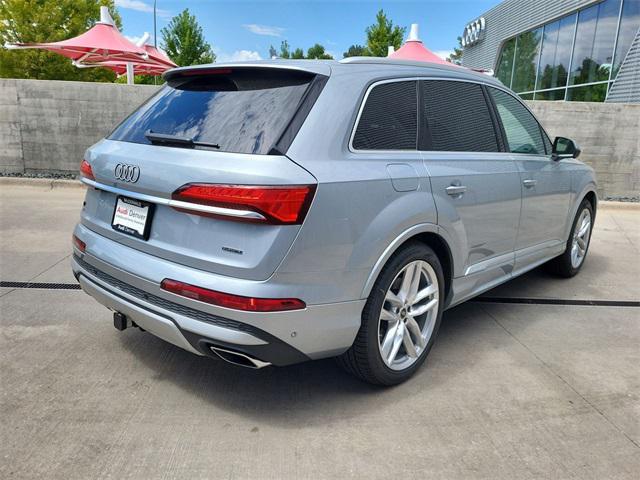 new 2025 Audi Q7 car, priced at $77,514