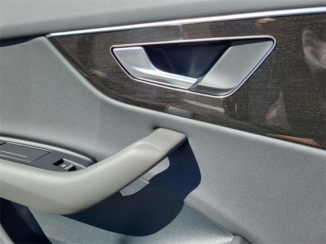 new 2025 Audi Q8 car, priced at $81,804
